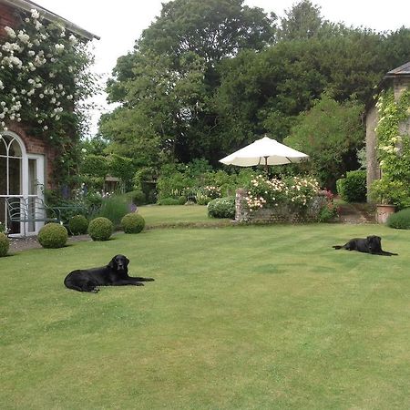 Hôtel Brunton Farmhouse à Collingbourne Kingston Extérieur photo
