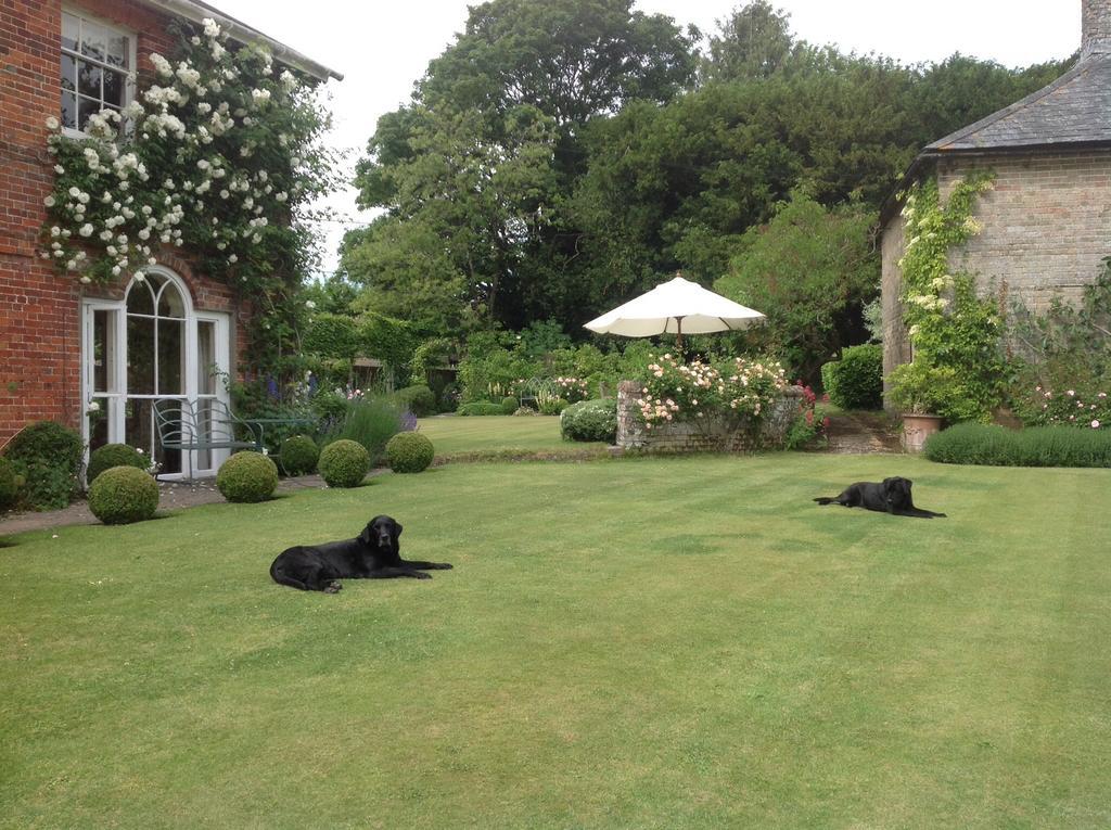 Hôtel Brunton Farmhouse à Collingbourne Kingston Extérieur photo